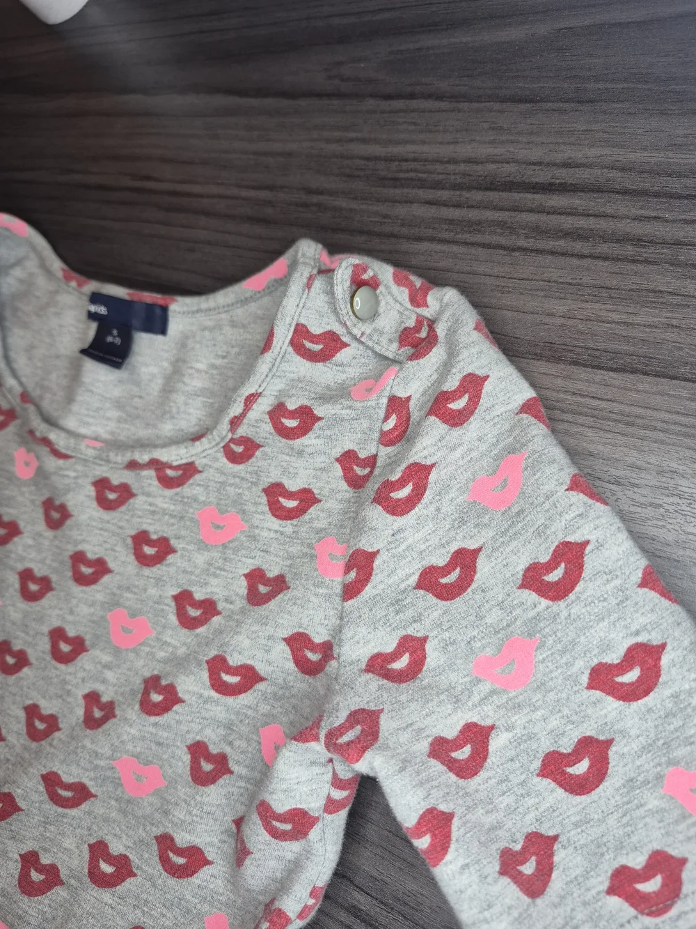 GAP Grey Knit Dress with Pink & Red Heart Print